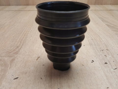 OSŁONA PRZEGUBU PÓŁOSI NAPĘDOWEJ T2X421 OSŁONA PRZEGUBU PÓŁOSI NAPĘDOWEJ T2X421