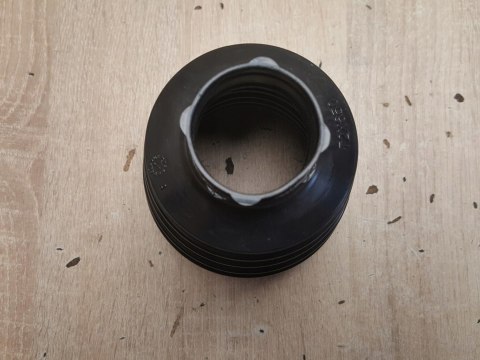 OSŁONA PRZEGUBU PÓŁOSI NAPĘDOWEJ T2X650