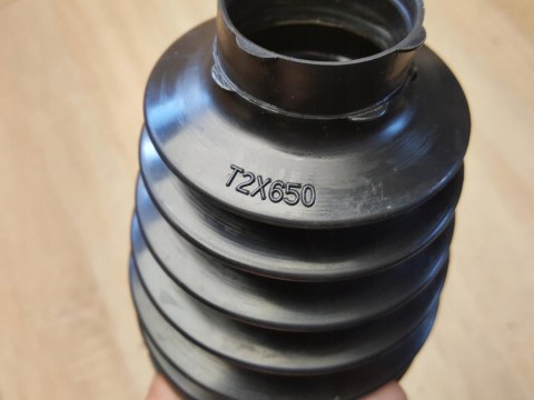 OSŁONA PRZEGUBU PÓŁOSI NAPĘDOWEJ T2X650