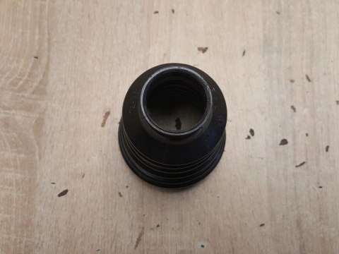 OSŁONA PRZEGUBU PÓŁOSI NAPĘDOWEJ T2H930 OSŁONA PRZEGUBU PÓŁOSI NAPĘDOWEJ T2H930