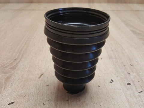 OSŁONA PRZEGUBU PÓŁOSI NAPĘDOWEJ T2H930 OSŁONA PRZEGUBU PÓŁOSI NAPĘDOWEJ T2H930