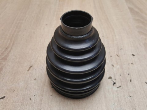 OSŁONA PRZEGUBU PÓŁOSI NAPĘDOWEJ T3X318 OSŁONA PRZEGUBU PÓŁOSI NAPĘDOWEJ T3X318