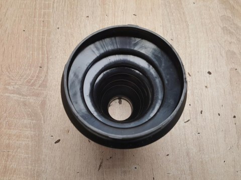 OSŁONA PRZEGUBU PÓŁOSI NAPĘDOWEJ T3H342