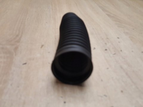 OSŁONA PRZEKŁADNI KIEROWNICZEJ DRĄŻKA D01239