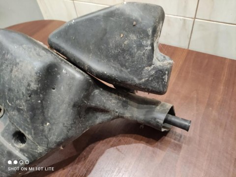 KAWASAKI ZZR 600 AIRBOX WLOT POWIETRZA KAWASAKI ZZR 600 AIRBOX WLOT POWIETRZA