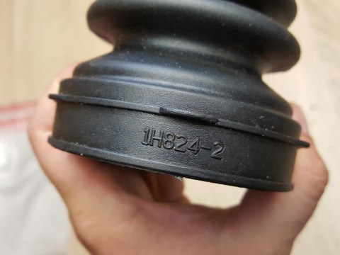 OSŁONA PRZEGUBU PÓŁOSI NAPĘDOWEJ 1H824-2