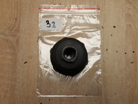 OSŁONA PRZEGUBU PÓŁOSI NAPĘDOWEJ 1H824-2