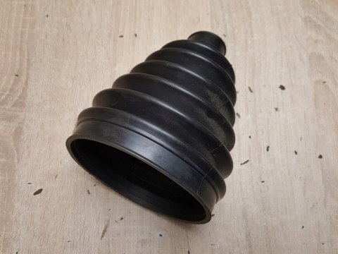 OSŁONA PRZEGUBU PÓŁOSI NAPĘDOWEJ C-7112