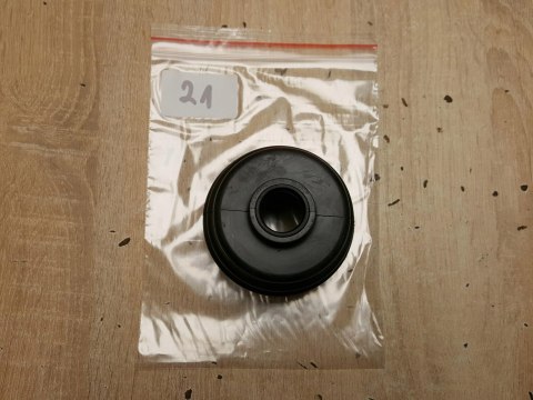 OSŁONA PRZEGUBU PÓŁOSI NAPĘDOWEJ C-8001