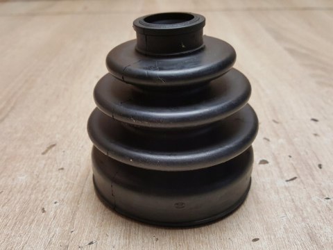 OSŁONA PRZEGUBU PÓŁOSI NAPĘDOWEJ C-8002