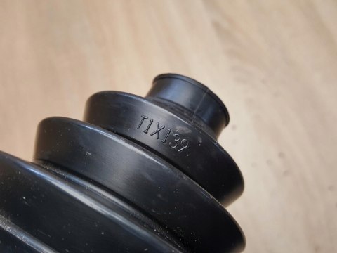 OSŁONA PRZEGUBU PÓŁOSI NAPĘDOWEJ T1X139 OSŁONA PRZEGUBU PÓŁOSI NAPĘDOWEJ T1X139