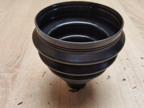 OSŁONA PRZEGUBU PÓŁOSI NAPĘDOWEJ T1X183 OSŁONA PRZEGUBU PÓŁOSI NAPĘDOWEJ T1X183