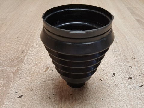 OSŁONA PRZEGUBU PÓŁOSI NAPĘDOWEJ T2X513