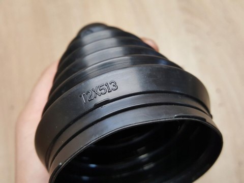OSŁONA PRZEGUBU PÓŁOSI NAPĘDOWEJ T2X513