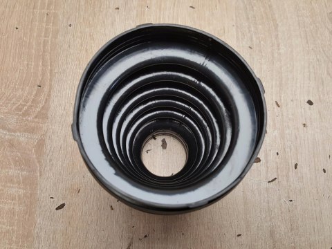 OSŁONA PRZEGUBU PÓŁOSI NAPĘDOWEJ T2X650 OSŁONA PRZEGUBU PÓŁOSI NAPĘDOWEJ T2X650