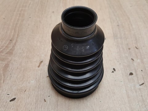 OSŁONA PRZEGUBU PÓŁOSI NAPĘDOWEJ T2H930 OSŁONA PRZEGUBU PÓŁOSI NAPĘDOWEJ T2H930