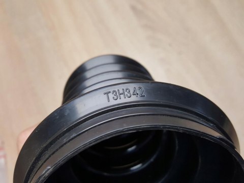 OSŁONA PRZEGUBU PÓŁOSI NAPĘDOWEJ T3H342 OSŁONA PRZEGUBU PÓŁOSI NAPĘDOWEJ T3H342