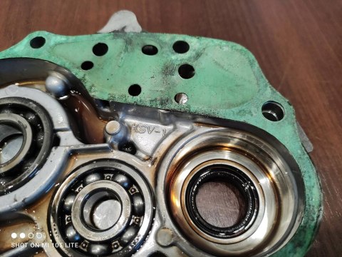 HONDA FORZA 250 POKRYWA OSŁONA KAPA DEKIEL SILNIKA HONDA FORZA 250 POKRYWA OSŁONA KAPA DEKIEL SILNIKA
