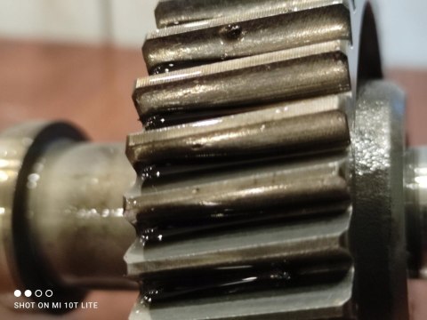 HONDA FORZA 250 WAŁ WAŁEK TRYB ZĘBATKA HONDA FORZA 250 WAŁ WAŁEK TRYB ZĘBATKA