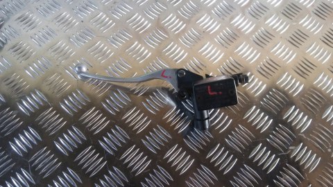 Honda Forza 250, Pompa Hamulcowa Lewa