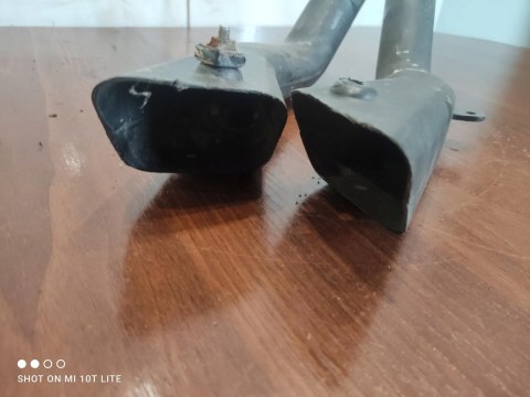 KAWASAKI ZZR 600 WLOTY POWIETRZA X2 KPL KAWASAKI ZZR 600 WLOTY POWIETRZA X2 KPL