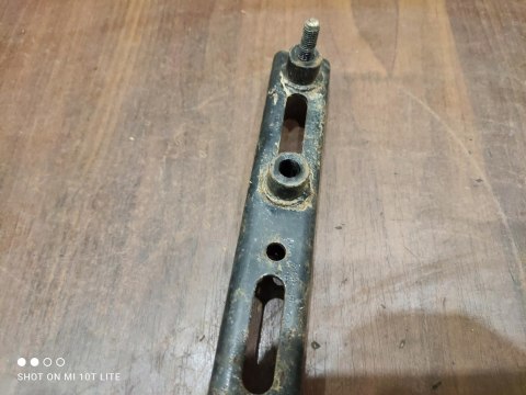 KYMCO MXU 250 STOPIEŃ PODEST PODNÓŻEK KYMCO MXU 250 STOPIEŃ PODEST PODNÓŻEK