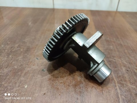 KYMCO MXU 250 WAŁEK BALANSUJĄCY BALANSER KYMCO MXU 250 WAŁEK BALANSUJĄCY BALANSER