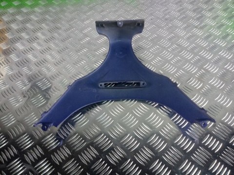 Piaggio X9 125, Nosek czaszy, krawat