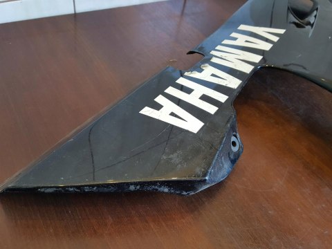 YAMAHA YZF R6 5EB 98-02 BOK BOCZEK PŁUG LEWY YAMAHA YZF R6 5EB 98-02 BOK BOCZEK PŁUG LEWY