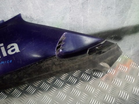 Aprilia Amico 50, osłona bok prawy Aprilia Amico 50, osłona bok prawy