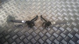 Honda Jazz 250, Podnóżek pasażera