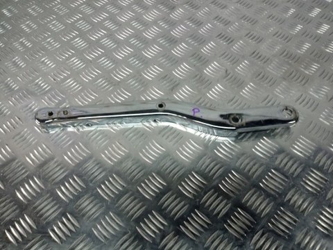 Regal Raptor 125, Osłona, Chrom prawa