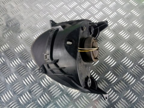 Suzuki UE 125, Lampa przednia