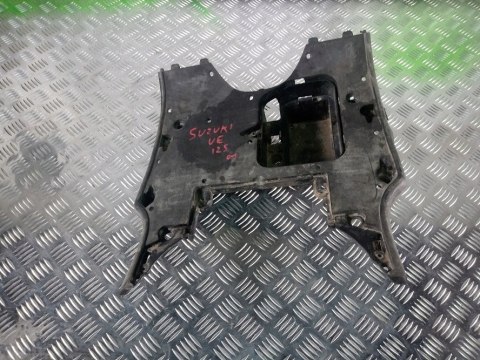 Suzuki UE 125, Osłona pod nogi Suzuki UE 125, Osłona pod nogi