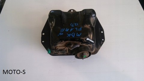 Yamaha MBK Flame 125, Zbiornik paliwa