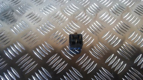 Yamaha Mbk Flipper, Przekaznik rozrusznika