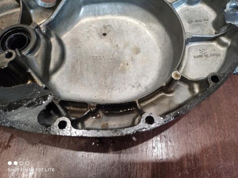 SUZUKI GS 450 DEKIEL POKRYWA KAPA SILNIKA SUZUKI GS 450 DEKIEL POKRYWA KAPA SILNIKA