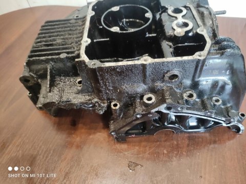 SUZUKI GS 450 KARTERY BLOK SILNIKA SUZUKI GS 450 KARTERY BLOK SILNIKA