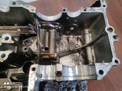 SUZUKI GS 450 KARTERY BLOK SILNIKA SUZUKI GS 450 KARTERY BLOK SILNIKA