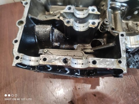 SUZUKI GS 450 KARTERY BLOK SILNIKA SUZUKI GS 450 KARTERY BLOK SILNIKA