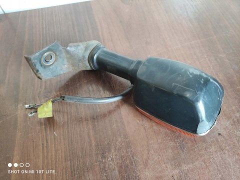 SUZUKI GS 450 KIERUNKOWSKAZ TYŁ TYLNI SUZUKI GS 450 KIERUNKOWSKAZ TYŁ TYLNI