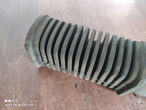 SUZUKI GS 450 PODNÓŻKI SETY KPL X2 SUZUKI GS 450 PODNÓŻKI SETY KPL X2
