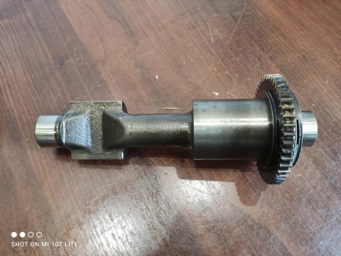 SUZUKI GS 450 WAŁEK BALANSUJĄCY BALANSER SUZUKI GS 450 WAŁEK BALANSUJĄCY BALANSER