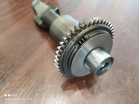 SUZUKI GS 450 WAŁEK BALANSUJĄCY BALANSER SUZUKI GS 450 WAŁEK BALANSUJĄCY BALANSER