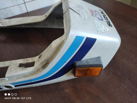 SUZUKI GS 450 ZADUPEK OGON OWIEWKA PLASTIK SUZUKI GS 450 ZADUPEK OGON OWIEWKA PLASTIK