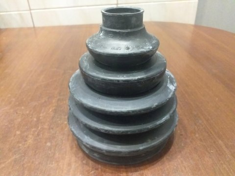 OSŁONA PRZEGUBU PÓŁOSI CFW V6-22027B 2150157500016 OSŁONA PRZEGUBU PÓŁOSI CFW V6-22027B 2150157500016