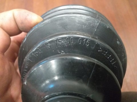OSŁONA PRZEGUBU PÓŁOSI GKN BO 1150157500015 9007 OSŁONA PRZEGUBU PÓŁOSI GKN BO 1150157500015 9007