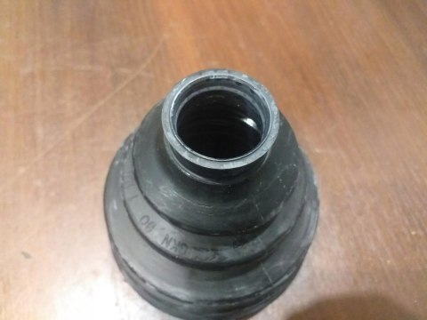 OSŁONA PRZEGUBU PÓŁOSI GKN BO 1150157500015 9007 OSŁONA PRZEGUBU PÓŁOSI GKN BO 1150157500015 9007