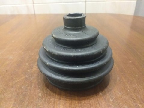 OSŁONA PRZEGUBU PÓŁOSI GKN BO 2152107500012 OSŁONA PRZEGUBU PÓŁOSI GKN BO 2152107500012