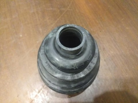 OSŁONA PRZEGUBU PÓŁOSI GKN BO 2152107500066 9010 OSŁONA PRZEGUBU PÓŁOSI GKN BO 2152107500066 9010